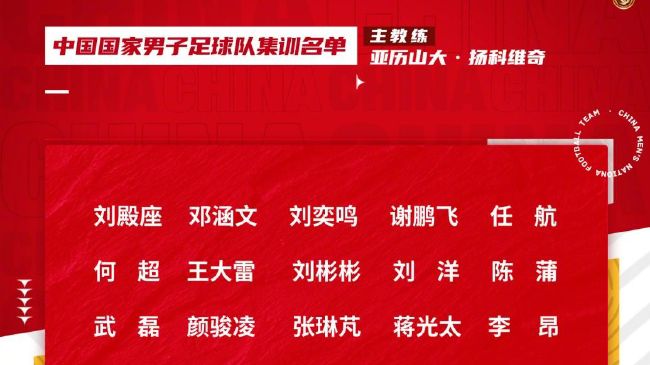 此外，《迷失之城》以冒险为题材，动作元素自然也是其重要成分，无论是枪林弹雨，与敌人近身肉搏，还是林中逃亡，越野摩托擦肩而过，皆令人血脉喷张，唯有大银幕才能身临其境，沉浸式体验肾上腺素飙升的快感！而在这搞笑、浪漫、刺激之余，影片还兼具风景片似的养眼特色，异域海岛，浪花拍岸，绿意盎然，如此海边风光为当今夏日更添一丝清凉